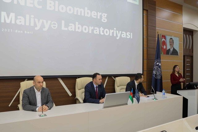 UNEC-in Bloomberg Maliyyə Laboratoriyasının təlimlərini uğurla bitirən müəllimlərə sertifikatlar təqdim olunub