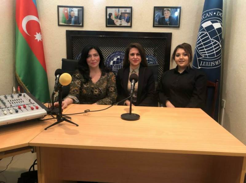 Radio UNEC də yeni layihə: Mentorun müzakirə vaxtı