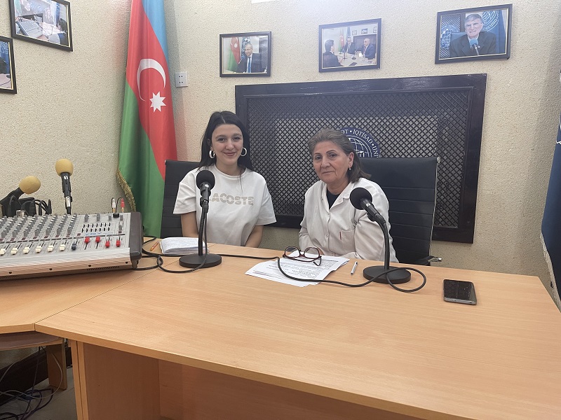 tibbb_esas Radio UNEC-də “Gənclər Günü”