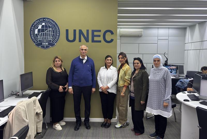 12a UNEC Avropa İqtisadiyyatı Tədqiqat Mərkəzinin üzvləri görüş keçirilib