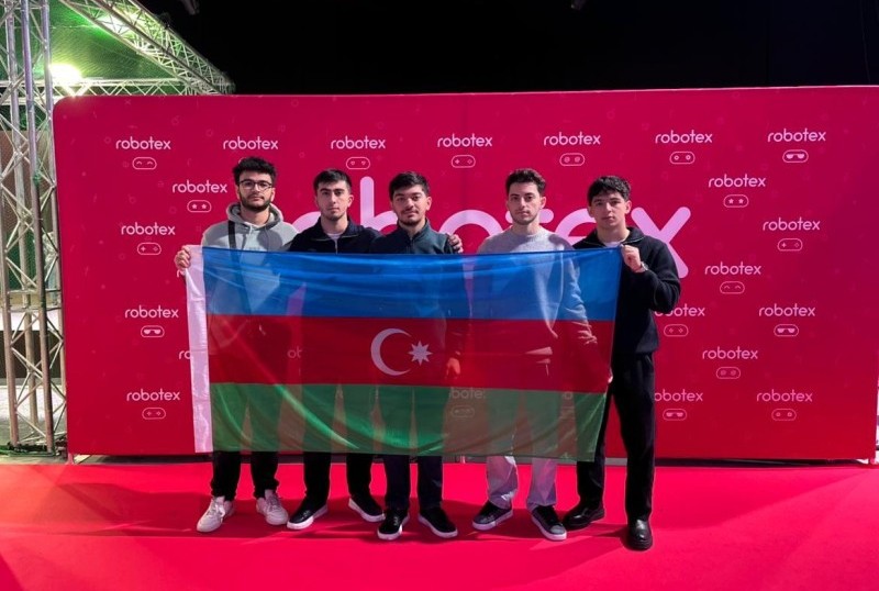 5 UNEC-də təlim: &ldquo;Effektiv &uuml;nsiyyət və peşəkar davranış&rdquo;