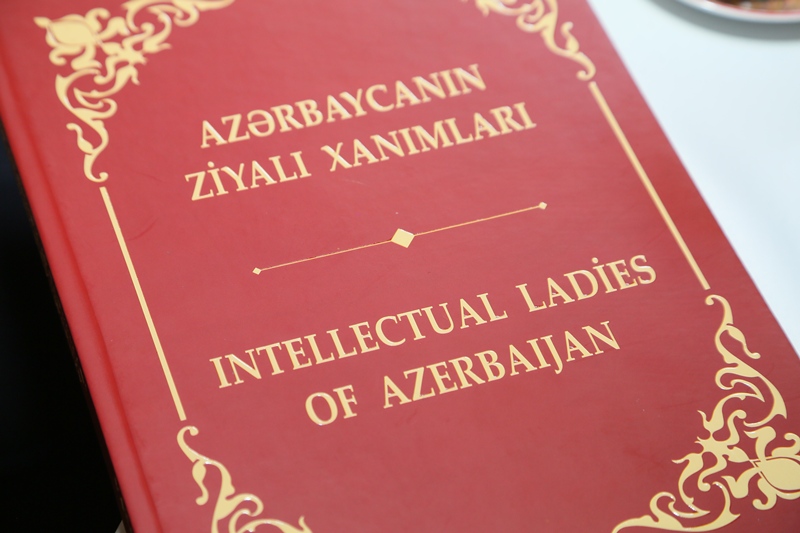 AL5A2482 Rəqəmsal iqtisadiyyat fak&uuml;ltəsində Dir&ccedil;əliş G&uuml;n&uuml; qeyd edilib