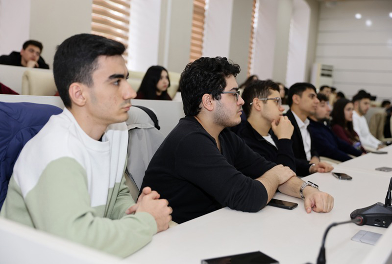 Employability_Advancement_041225 Elm həftəsi