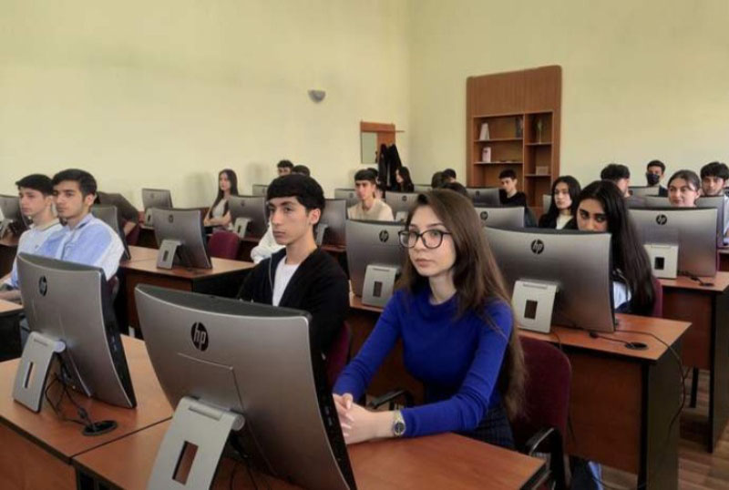 Foto_366666-6 V&uuml;qar Rəhimzadə