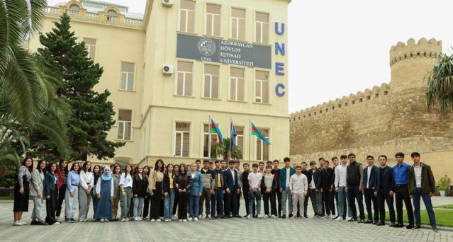G60A7838 UNEC Xanım Tədqiqatçılar Şurası beynəlxalq elmi kitab layihəsinə start verib