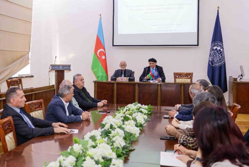 UNEC-də Mənzil infrastrukturunun iqlim riskələrinə davamlılığına həsr olunmuş elmi seminar keçirilib