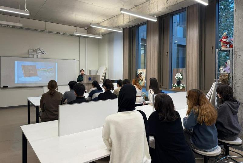 IMG-20251105-WA0097 UNEC-in 90 illik yubileyi ərəfəsində 9-cu ikili diplom proqramı