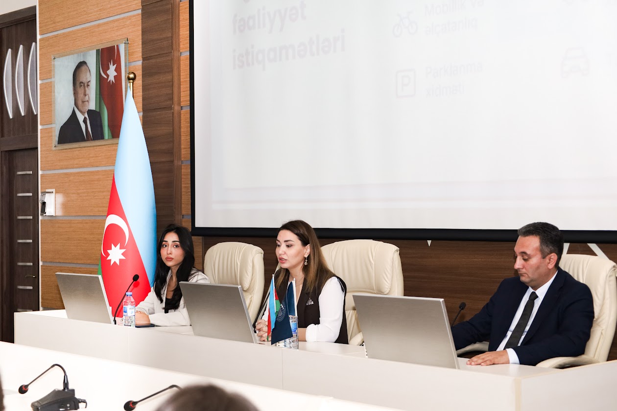 UNEC-də “Universitetlərdə mikromobilliyin təşviqi” adlı seminar keçirilib