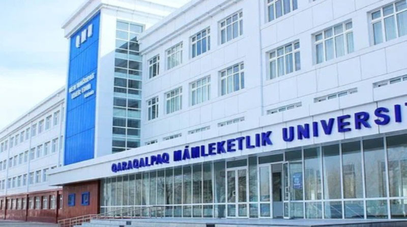 L_height181225 Əmtəəş&uuml;naslıq fak&uuml;ltəsində dəyirmi masa ke&ccedil;irilib 