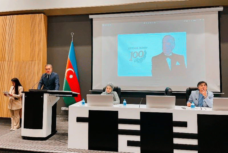 UNEC-in Mühəndislik fakültəsində Tələbə elmi konfransı keçirildi