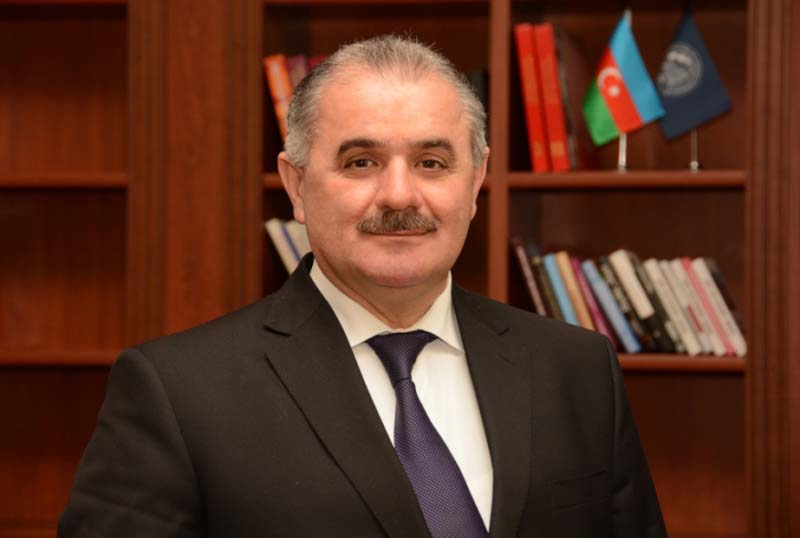Mansur_Barxudarov_azertac_110625 “UNEC Tələbələrin Gözü ilə” layihəsinin açılış mərasimi keçirilib