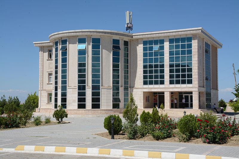 NDU1 UNEC eksperti &ouml;lkə iqtisadiyyatının inkişaf perspektivlərini şərh edib
