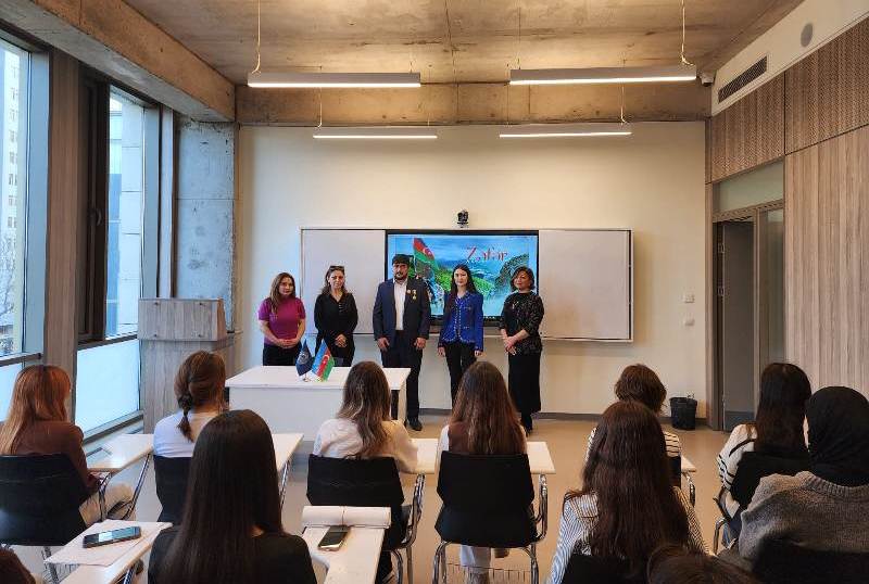 PHOTO-2025-11-06-17-24-27 “UNEC ekspert” jurnalının ilk sayı işıq üzü görüb