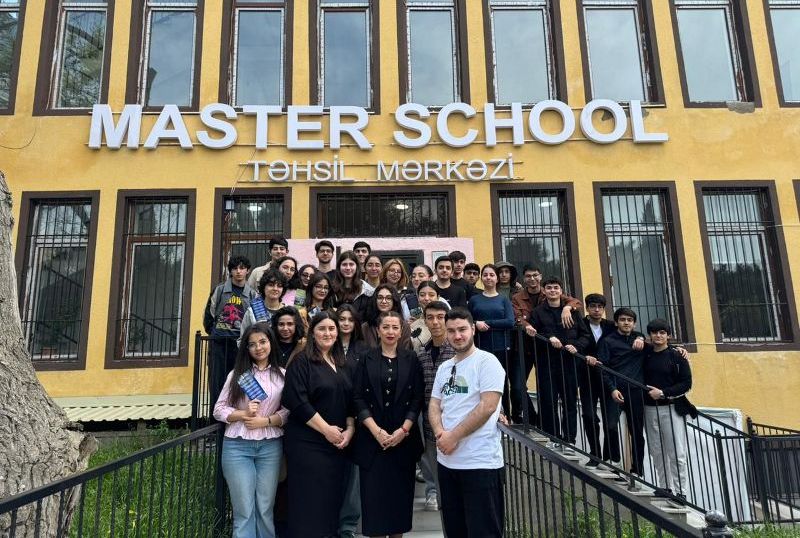 M&uuml;həndislik fak&uuml;ltəsinin  m&uuml;əllim və tələbə heyəti abituriyentlərlə g&ouml;r&uuml;ş ke&ccedil;irib