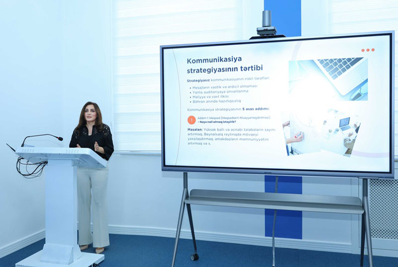 UNEC-də təlim: “PR və kommunikasiya strategiyası” UNEC-də təlim: “PR və kommunikasiya strategiyası”