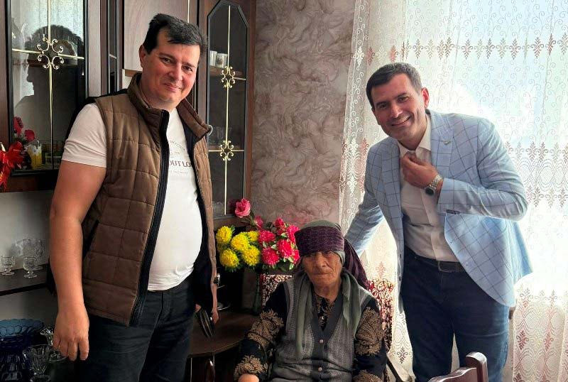 QETM_ziyaret_120525 UNEC-də Respublika Elmi-Praktiki konfransı işini bölmələrdə davam etdirib