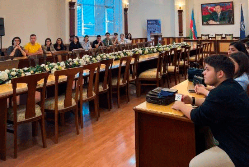 UNEC-də Naxçıvan Muxtar Respublikasının yaranmasının 100 illiyi münasibətilə seminar keçirilib