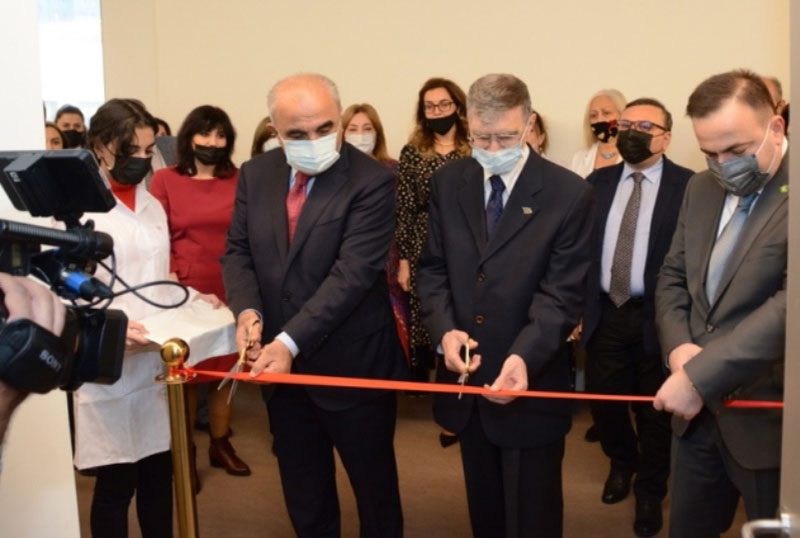UNEC-də Aziz Sancar adına Qida təhlükəsizliyi laboratoriyasının açılışı olub