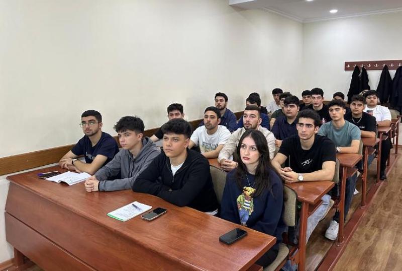 WhatsApp_Image_2025-10-07_at_11.08.19_5 UNEC-də "Sağlam həyat tərzi" mövzusunda maarifləndirici təlim keçirilib