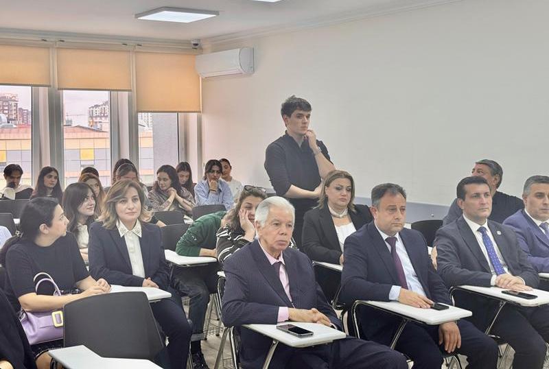UNEC-də AMEA-nın 80 illik yubileyinə həsr olunmuş tədbir keçirilib UNEC-də AMEA-nın 80 illik yubileyinə həsr olunmuş tədbir keçirilib