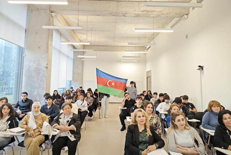 Mühəndislik fakültəsində Dövlət Bayrağı Günü qeyd edilib