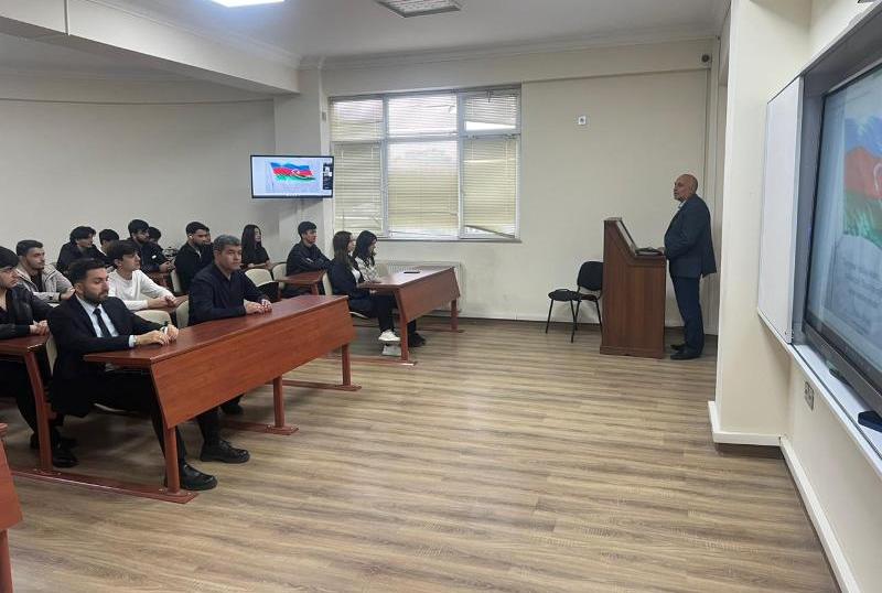 Rus İqtisad Məktəbində “Konstitusiya və suverenlik” mövzusunda dəyirmi masa keçirilib