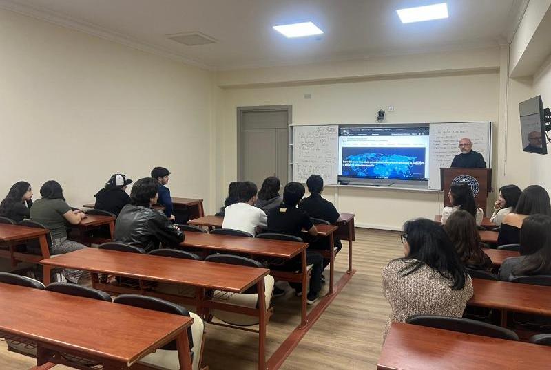 WhatsApp_Image_2025-11-24_at_20.57.23_1 “AZMUN - ölkəmizdə BMT Modeli klubları şəbəkəsinin fəaliyyətinin dəstəklənməsi” proqramı UNEC-də