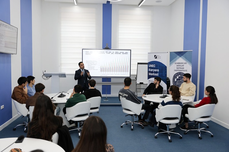 WhatsApp_Image_2025-12-19_at_16.17.58 UNEC-də III Təhsil Menecerləri Forumu ke&ccedil;irilib