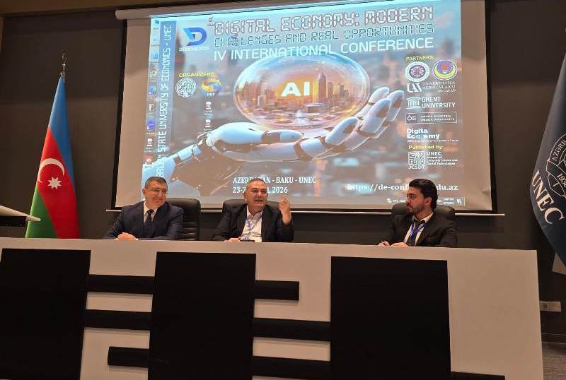 UNEC-də s&uuml;ni intellekt idarəetməsinə həsr olunan panel m&uuml;zakirəsi ke&ccedil;irilib