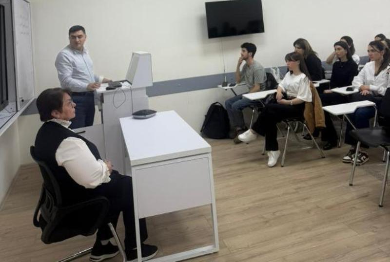 alver-4 Qeyri-neft sektorunun inkişafı UNEC professorunun şərhində