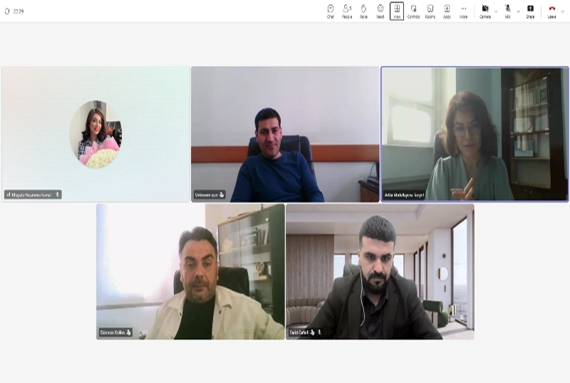 emekdash-090426 UNEC-in yeni prorektorları kollektivə təqdim olunub