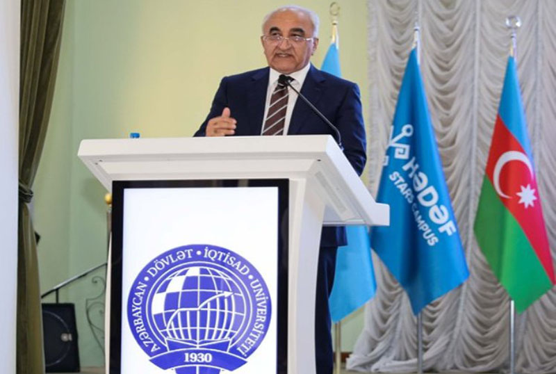 forum_cixish_221225 UNEC-n fəxri professoru Validə Mehdiyevanın elmi uğurlarının təqdimatı olub