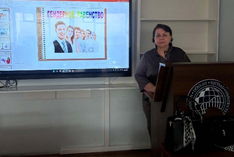 gender_130525 UNEC-in iqtisadi platforması “ISE Economic Talks”da müzakirə: “Kriptovalyutalar: qlobal çağırış və Azərbaycan”