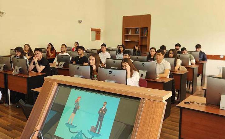 gender_MMF_150525 UNEC-in əbədi tələbəsi
