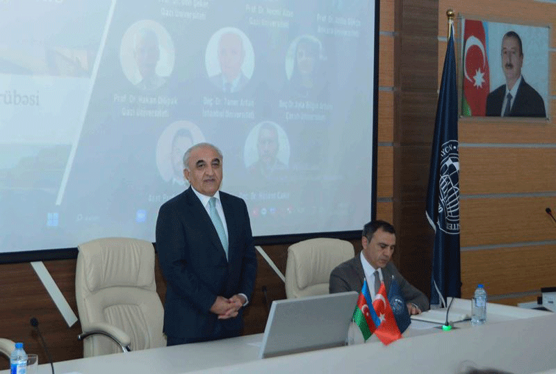 Rektor türkiyəli professorlarla UNEC-in hədəflərindən danışdı