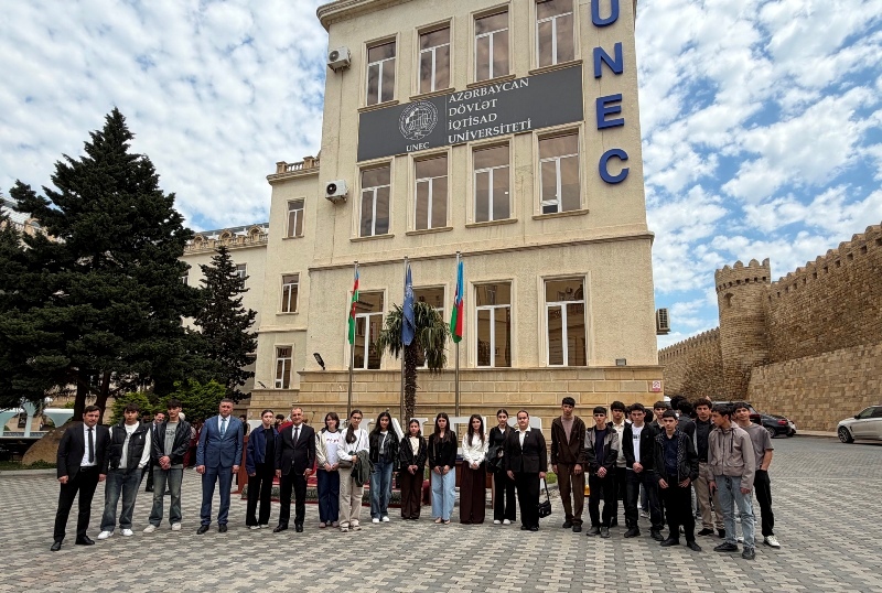 Qusar məktəbliləri &ldquo;UNEC-də bir g&uuml;n&rdquo; layihəsində iştirak ediblər