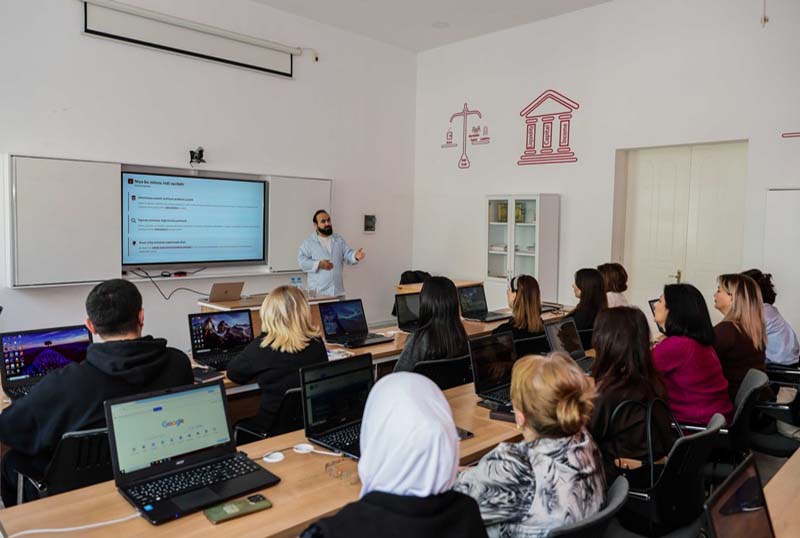 kim_telim UNEC-də Beynəlxalq M&uuml;həndislər G&uuml;n&uuml;nə həsr olunmuş M&uuml;həndislər Forumu ke&ccedil;irilib