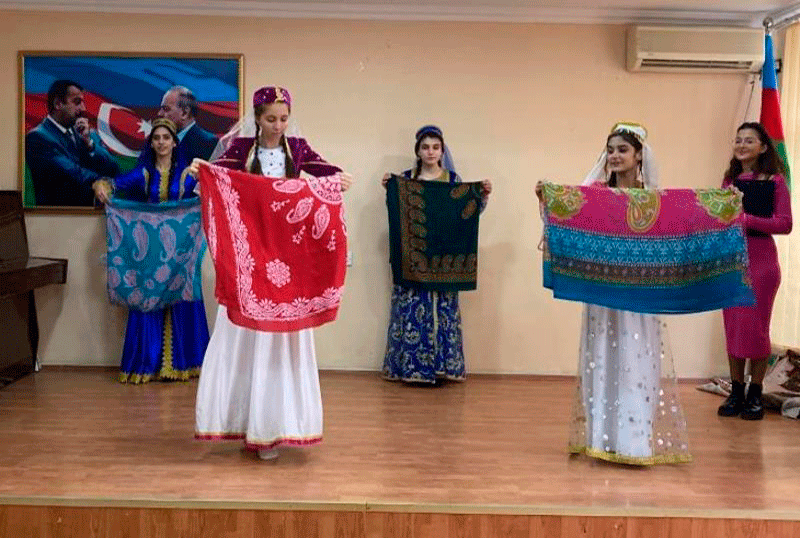 UNEC-in nəzdində Sosial-İqtisadi Kollecində Novruz bayramı qeyd edildi