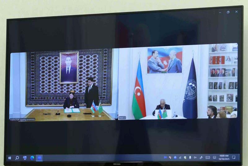 memorandum_101025 UNEC QS beynəlxalq reytinq şirkətinin mükafatı ilə təltif edildi