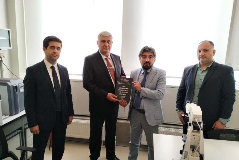 mikroskop_150525 UNEC-də Beynəlxalq Türk Dünyası İqtisad konfransı keçiriləcək
