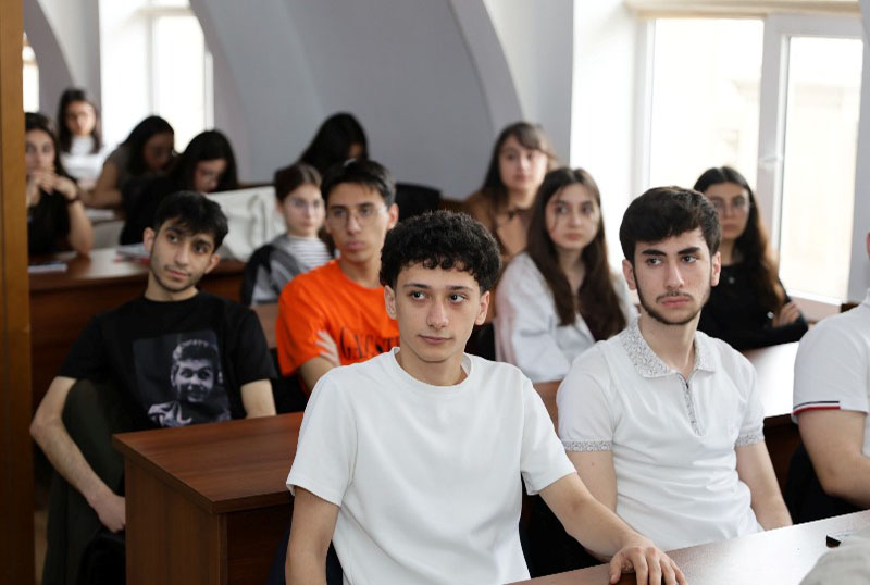 mmf-14 Bayram b&uuml;dcəsini necə qoruyaq? - Ekspert şərhində