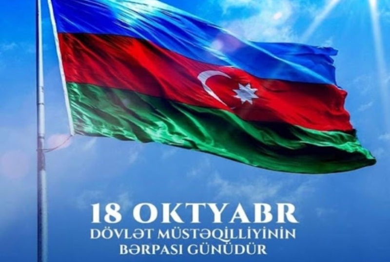 musteqil_171025 UNEC kollektivi anım günündə şəhid Teymur Məcidzadənin məzarını ziyarət edib