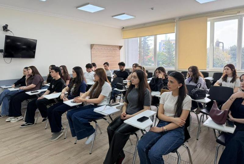 narko-2026-5 UNEC-in komandaları "İntellektual Klubların V Gənclər Liqası"nın b&ouml;y&uuml;k final mərhələsinə vəsiqə qazanıblar