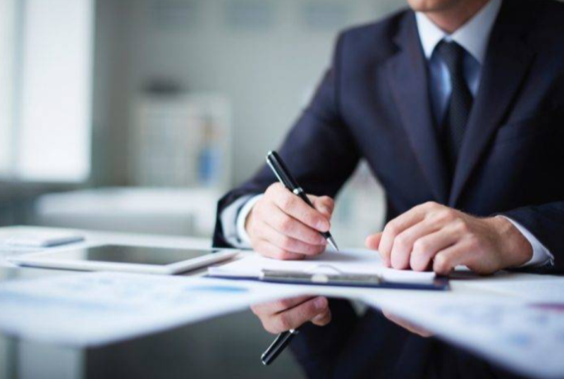 UNEC-də d&ouml;vlət qulluğuna qəbul qaydaları ilə bağlı maarifləndirici seminar ke&ccedil;irilib