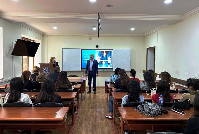 seminar_BMF_160525 UNEC-in beynəlxalq əlaqələri yüksək qiymətləndirilib