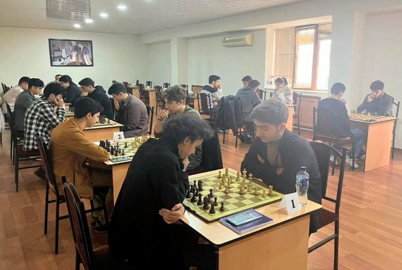 Şahmat turnirinin qalibi Rus İqtisad Məktəbinin tələbəsi oldu