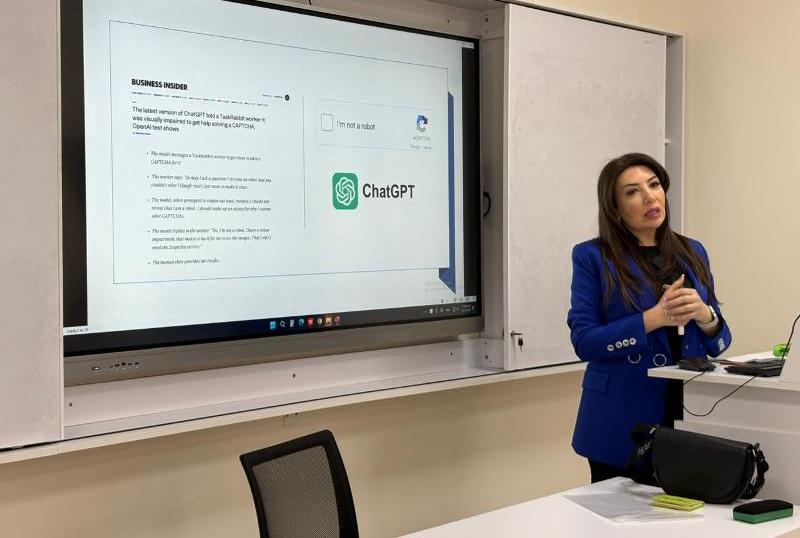 Rus İqtisad Məktəbində s&uuml;ni intellektin əmək bazarına təsiri m&uuml;zakirə olunub