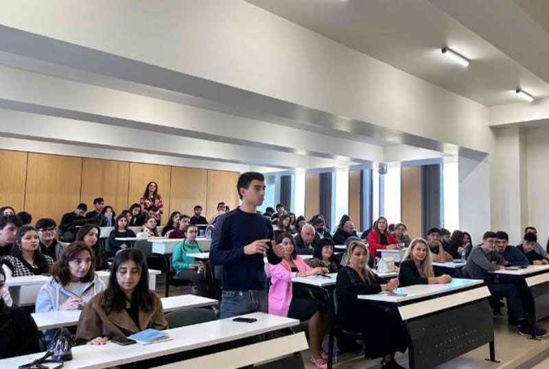 tedbir_mf_241125 İqtisadiyyat və idarəetmə fakültəsində "Layihələrin idarə olunması" adlı tədbir keçirilib