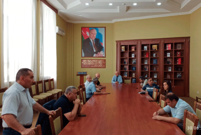 treninq_300622 Ümummilli lider Heydər Əliyev irsinin araşdırılmasına həsr edilən silsilə tədbirlər keçirilib
