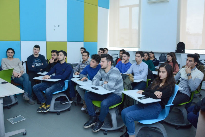 Silikon Vadisindən CANLI YAYIM: ABŞ-da təhsil və karyera